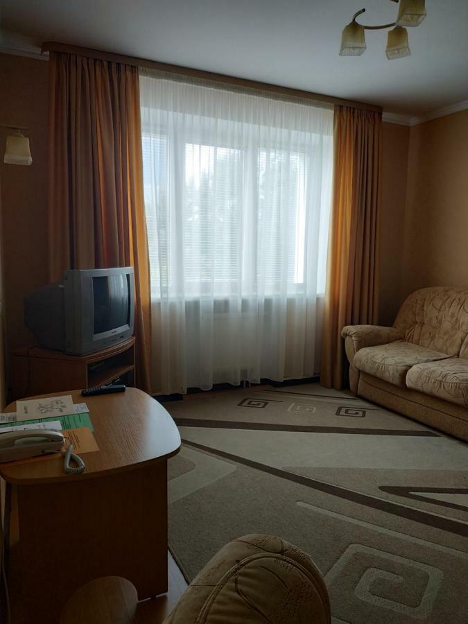 Energiya Hotel Brest Ngoại thất bức ảnh